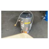10 GAL ELECTRIC WATER HEATER