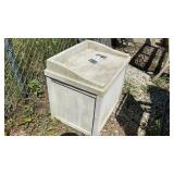PLASTIC CABINET16 x 22, 20 TALL