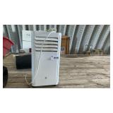 PORTABLE AIR CONDITIONER