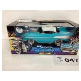 1:18 SCALE MUSCLE MACHINES 57 CHEVY - TOO COOL
