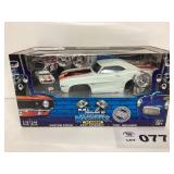 1:18 / 1:64 SCALE MUSCLE MACHINES 69 CAMARO -