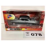 1:25 SCALE - CARE QUEST 1957 CHEVROLET