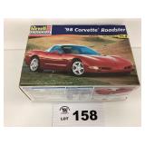 REVELL 98 CORVETTE ROADSTER MODEL KIT