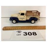 ERTL COLLECTIBLES DIE CAST TRUCK