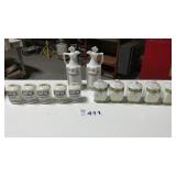 GLASS SPICE CONTAINERS