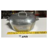 WAGNER ROASTER, 8 x 12, 7 INCHES TALL