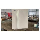 TABLE TOP EASEL