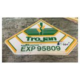 2 SIDED FIBERBOARD SEED CORN SIGNS