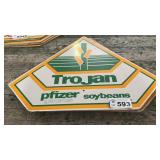 2 SIDED FIBERBOARD SOYBEAN SIGNS