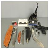 Gp incl some knives w/ sheaths, BB pistol &
