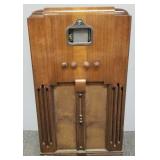 Wards Airline floor model radio (untested) 40"H