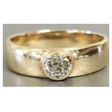 Tested 14K gold art carved ring s/w diamond: 5.2g,