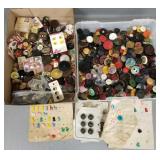 Gp vintage sewing buttons: novelty, etc in 2 boxes Gp vintage sewing buttons: novelty, etc in 2 boxes