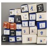 28 Hummel figurines in boxes: Club Pieces, etc- 28 Hummel figurines in boxes: Club Pieces, etc-