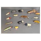 15 vintage fishing lures incl Southbend, etc-