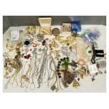 Gp costume jewelry: Eisenberg Christmas tree,