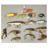 15 vintage fishing lures incl 2 Heddon Punkin