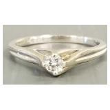 14k white gold & diamond solitaire ring: