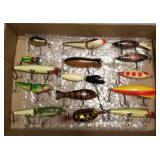15 vintage fishing lures- some repaints 4 1/2"