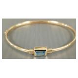 10K gold bangle bracelet set with blue stone-