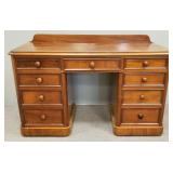 Antique English kneehole desk w/ drawers- 28 1/2"H