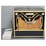 Franz Oehrlein crank organ w/ 17 wood pipes