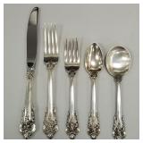 33 pieces Wallace sterling silver Grade Baroque