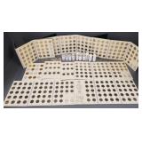 Lg collection U.S. state quarters in 9 albums,