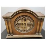 Antique Brunswick model A speaker- 12'H 16'W 7'D,