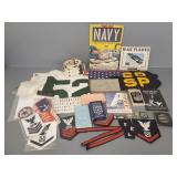 Group vintage military items incl WWII nurses corp