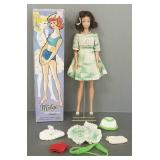 Vintage Midge doll- brunette Saran bangs & flip,
