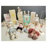 Collection of 26 Precious Moments dolls &