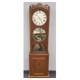 Floor antique Self-Winding Clock Co with inset