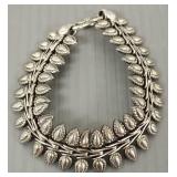 Etruscan style silver bracelet- 30.5g; 7 1/2"L