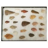 Case w/ 25 stone points assorted types/ sizes-