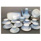 Group B&G seagull porcelain incl coffee pot, tray,