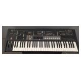 AKAI Professional  AX60 Programmable Polyphonic