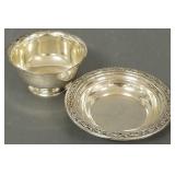 2 small sterling silver bowls- 9 toz. total; 6'D