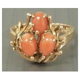 14K gold ring s/w coral- 3.8g; size 6