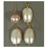 3 pcs 14K gold & pearl jewelry: 2 pendant
