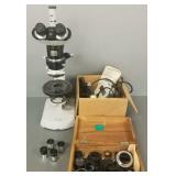 Carl Zeiss microscope w/ binocular viewing