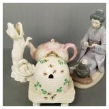 4 pcs porcelain: 3 black mark Belleek & 1 Lladro