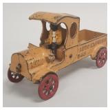 Hubley Auto Express 548 cast iron toy truck w/