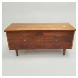 Lane walnut cedar lined lift top trunk-