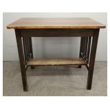 Arts & Crafts oak library table with slat sides-