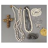 Gp vintage costume jewelry incl Mirian Haskell,