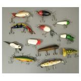 12 vintage fishing lures incl Paw Paw, Heddon