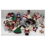 SNOWMAN CHRISTMAS ORNAMENTS