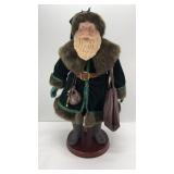 HALLMARK HEIRLOOM SANTA COLLECTION