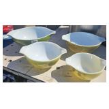 (4) AVOCADO & LIME PYREX NESTING BOWLS